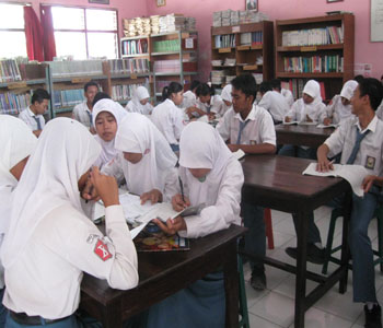 PERPUSTAKAAN